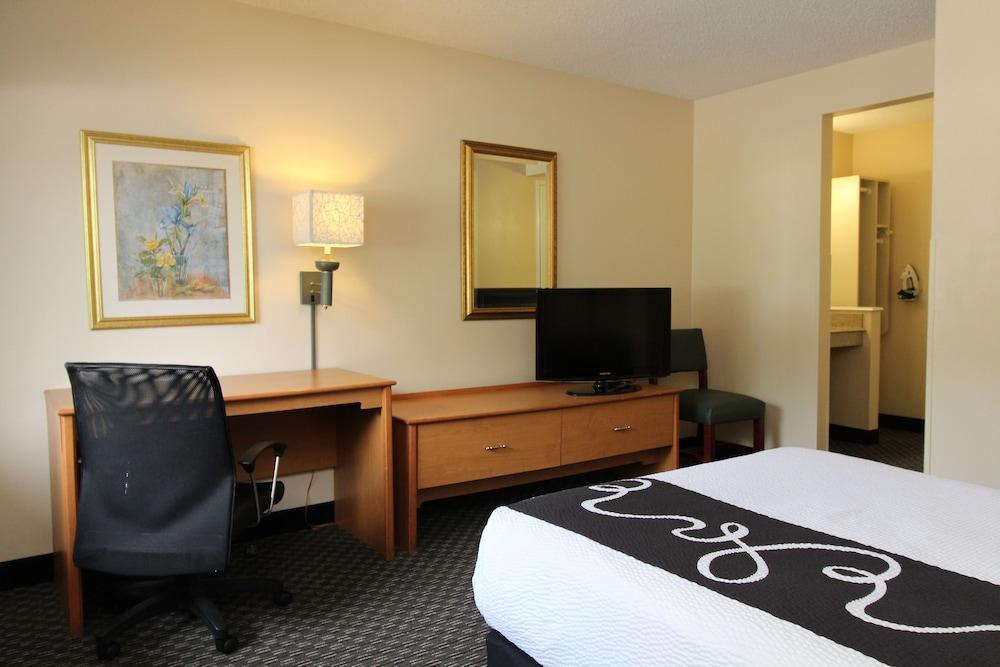 La Quinta By Wyndham Tampa Fairgrounds - Casino Hotel Mango Ngoại thất bức ảnh