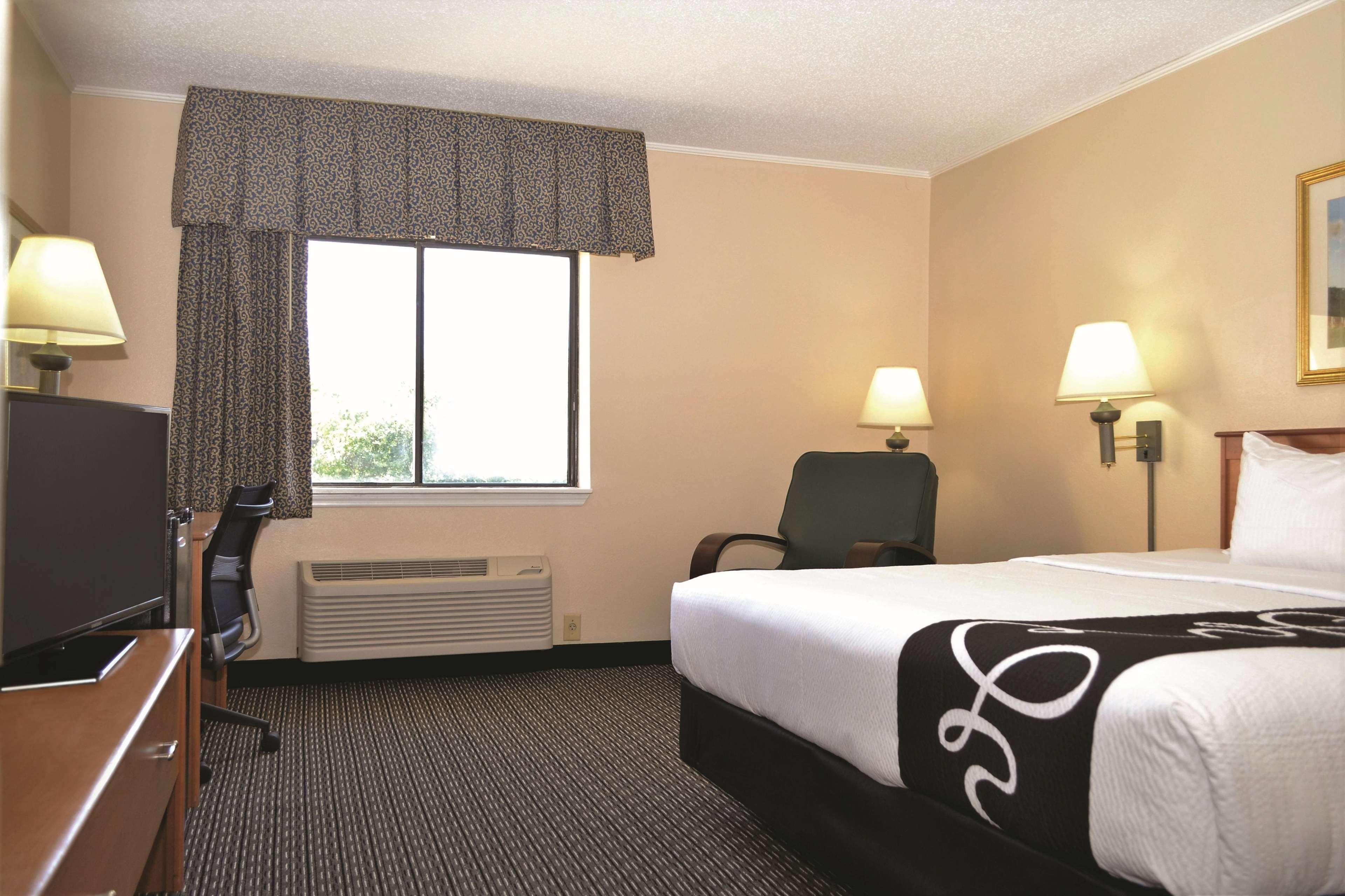 La Quinta By Wyndham Tampa Fairgrounds - Casino Hotel Mango Ngoại thất bức ảnh