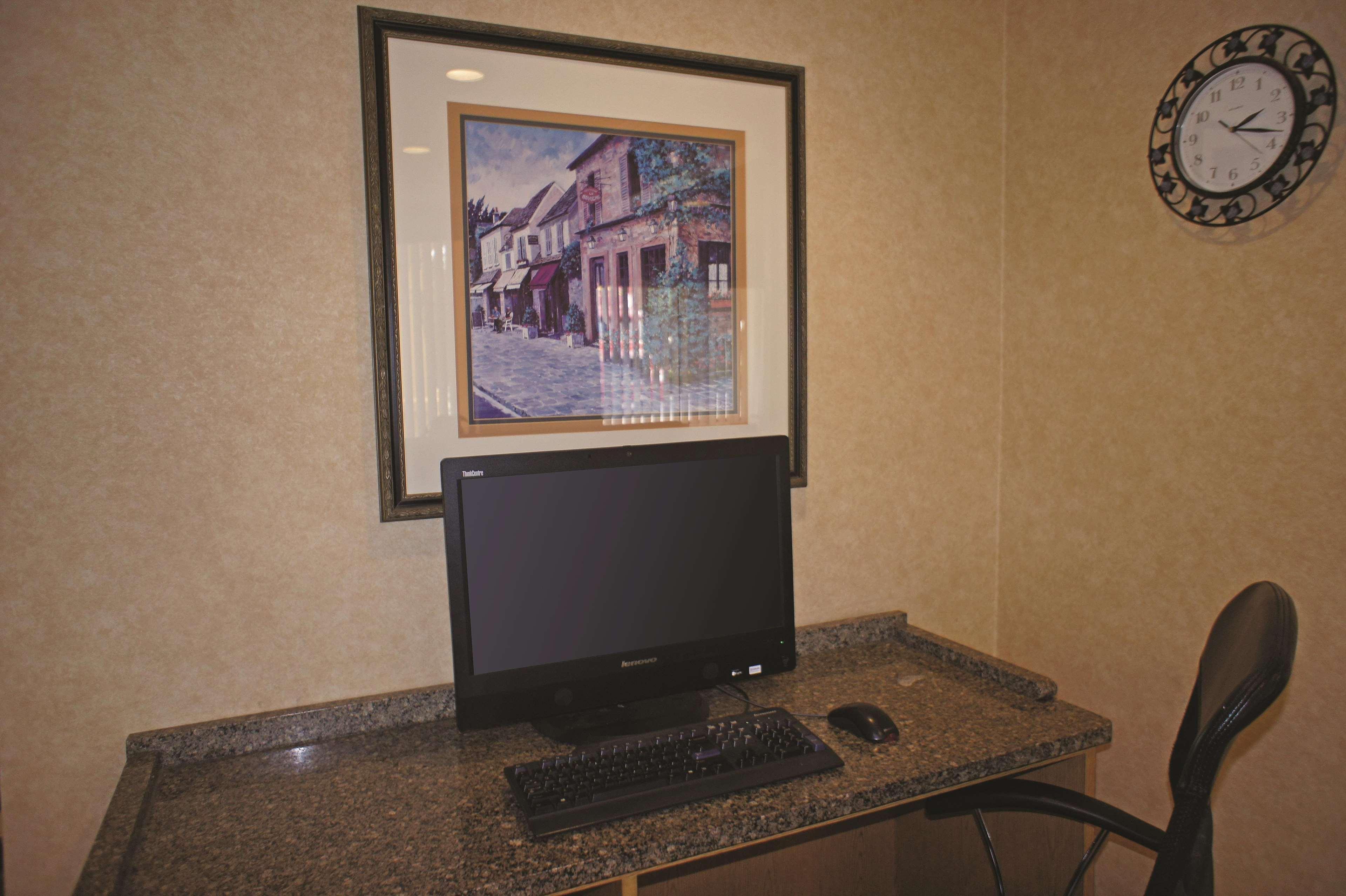 La Quinta By Wyndham Tampa Fairgrounds - Casino Hotel Mango Ngoại thất bức ảnh