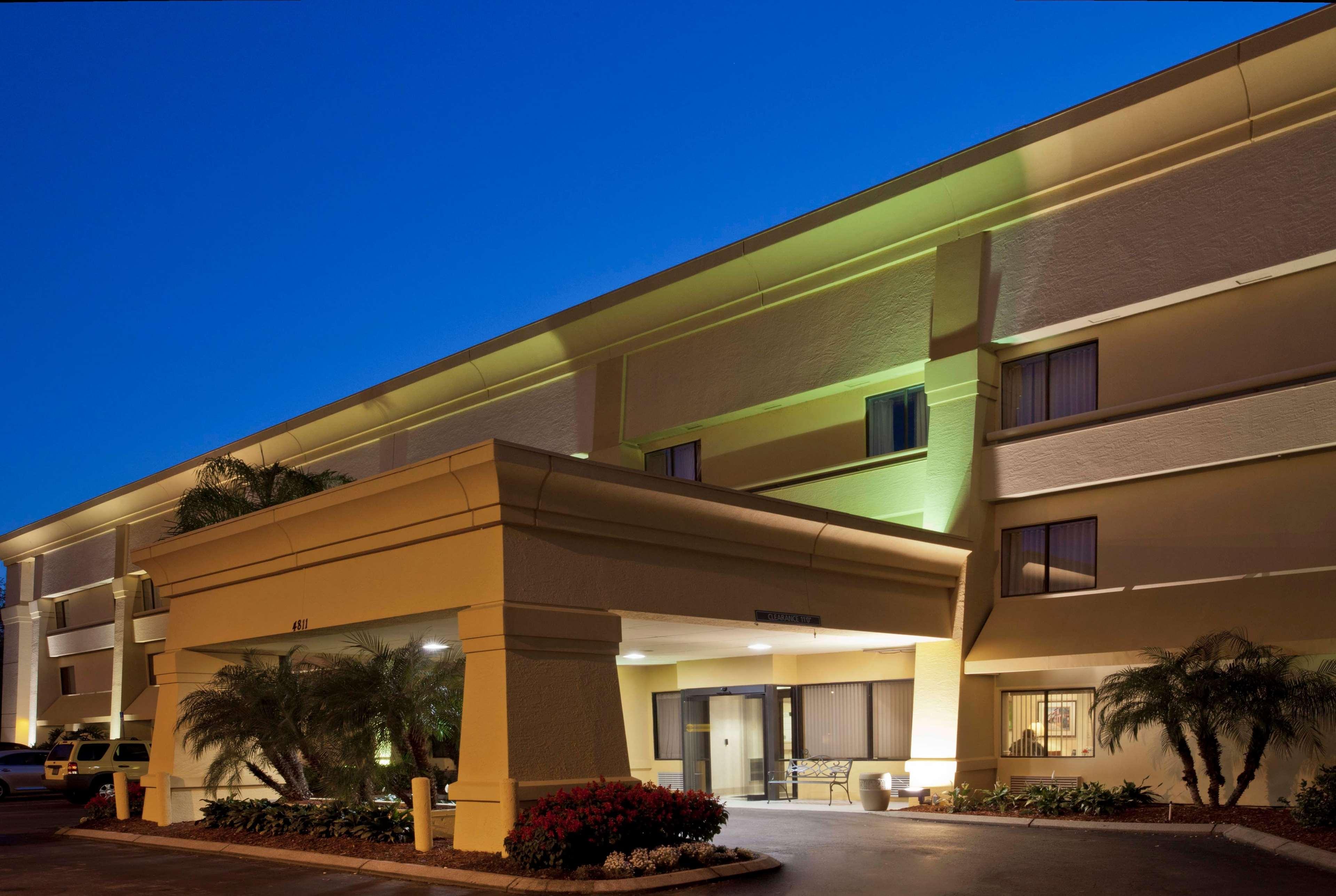La Quinta By Wyndham Tampa Fairgrounds - Casino Hotel Ngoại thất bức ảnh